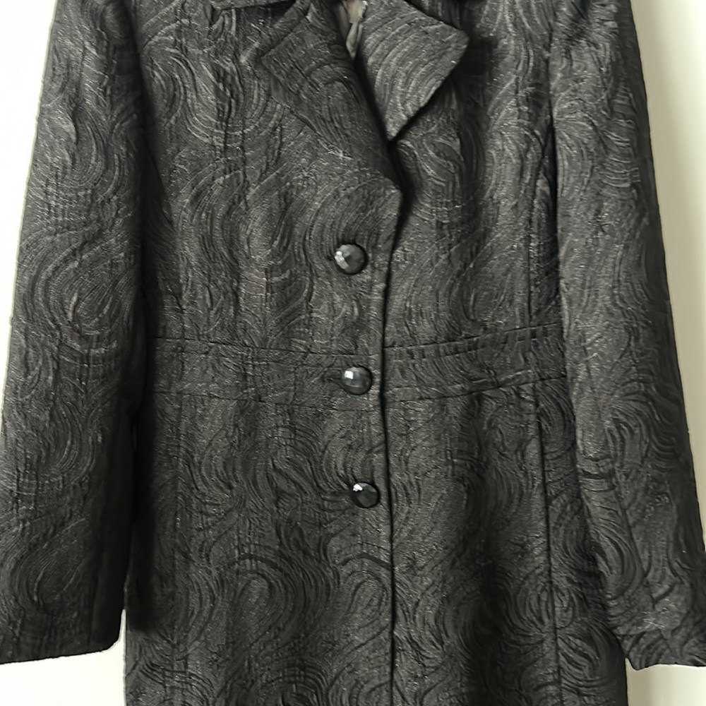 Jacket - Picture 4 of 5